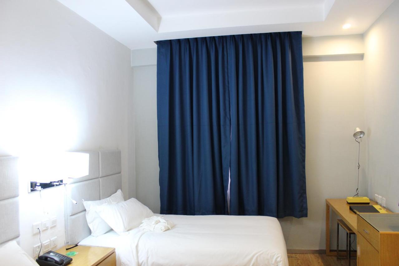 Cot Hotel Addis Abeba Zewnętrze zdjęcie